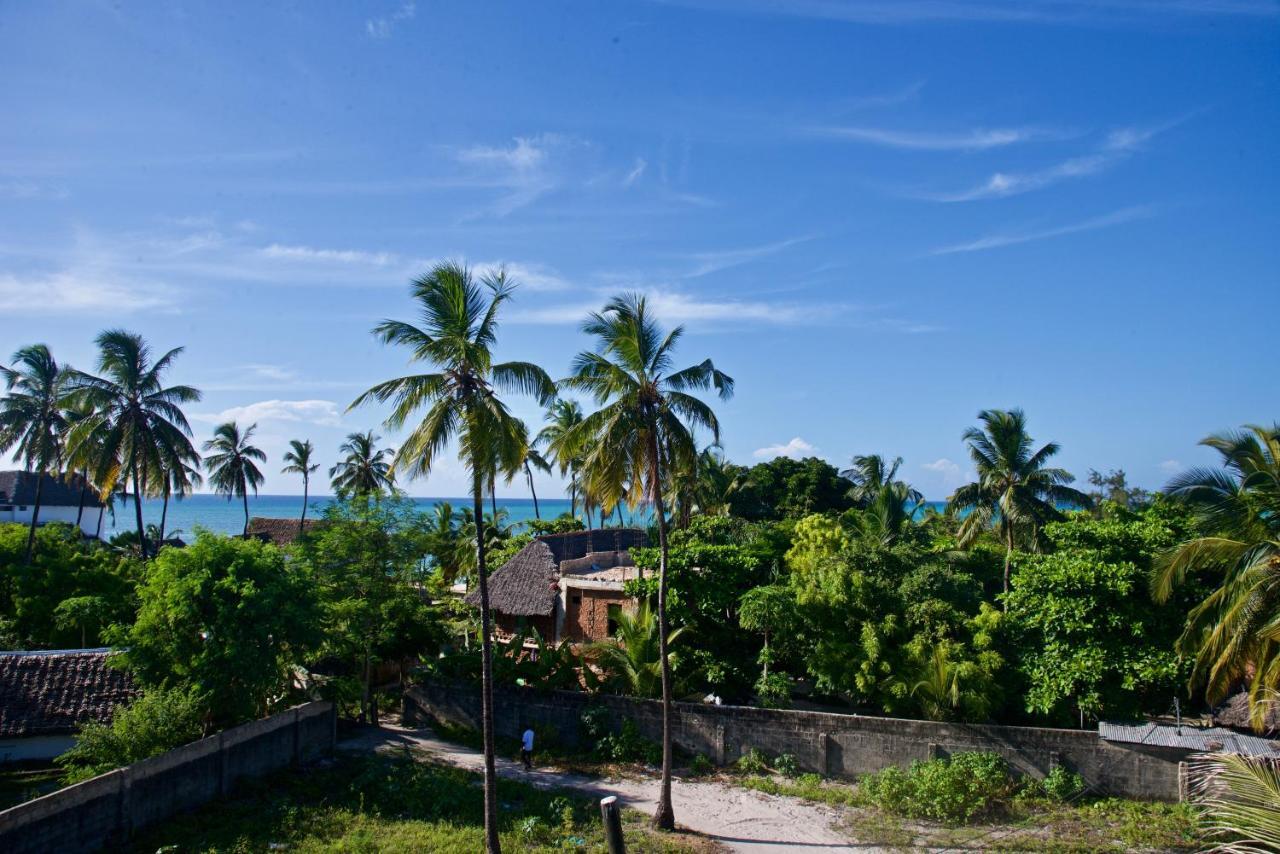Meck'S Inn Lodge Nungwi Esterno foto